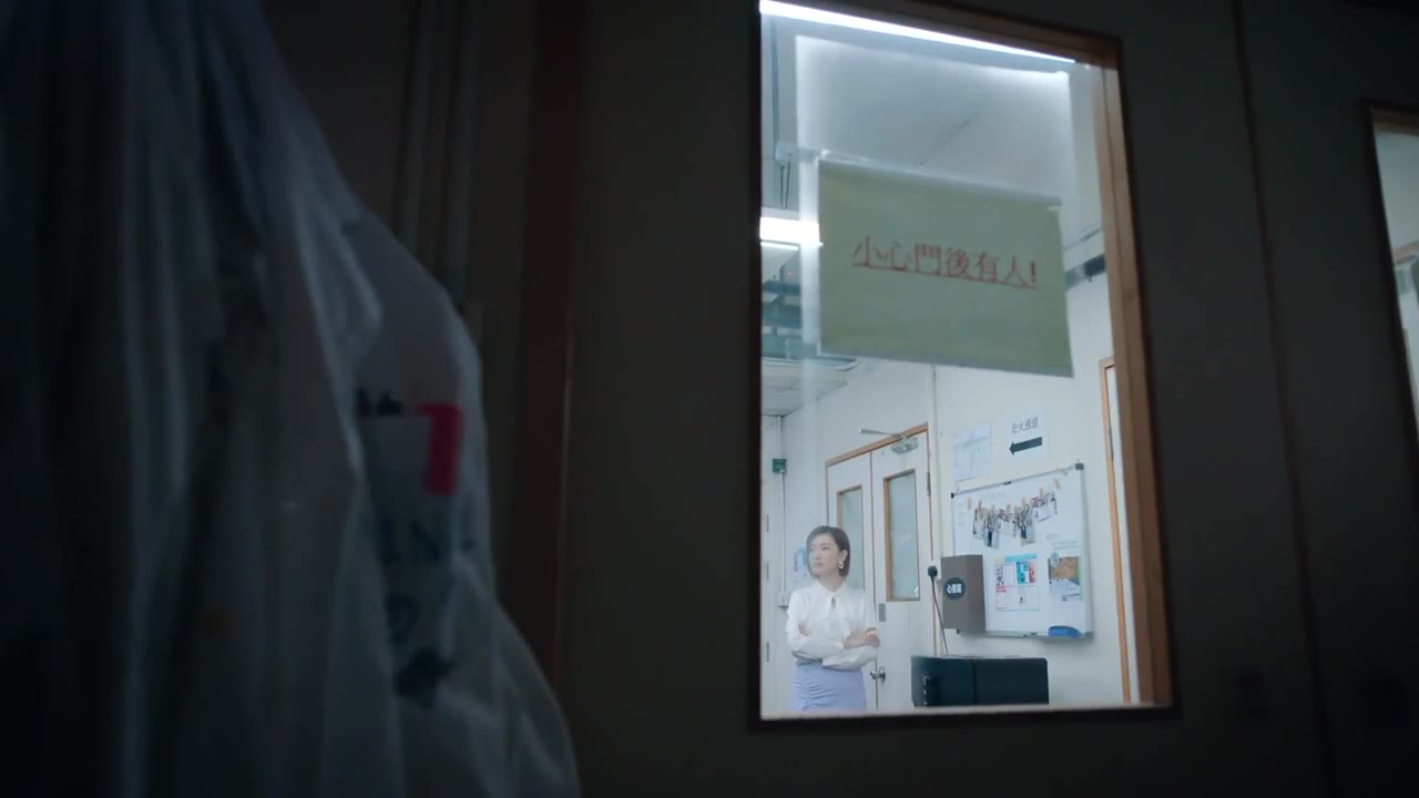 Người Lạ Mặt Song Sinh tập 8 cảnh 3
