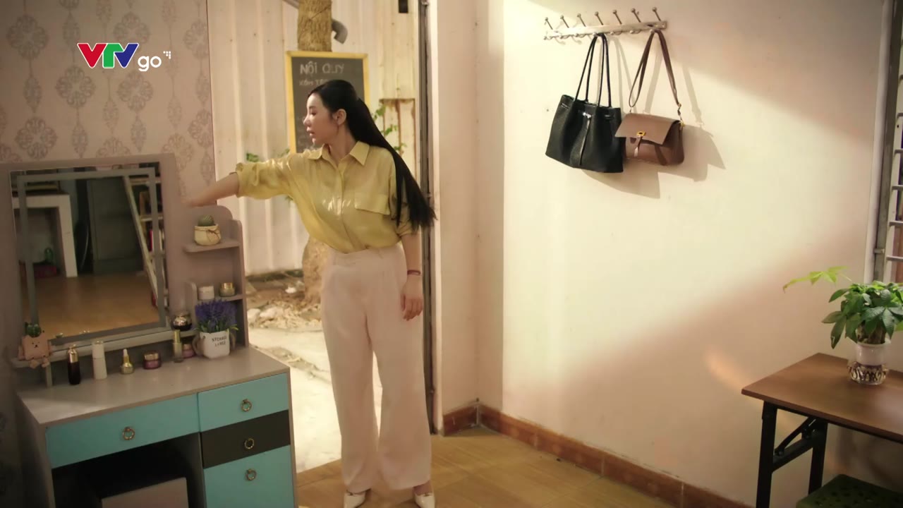 Bước Chân Vào Đời tập 35 cảnh 2