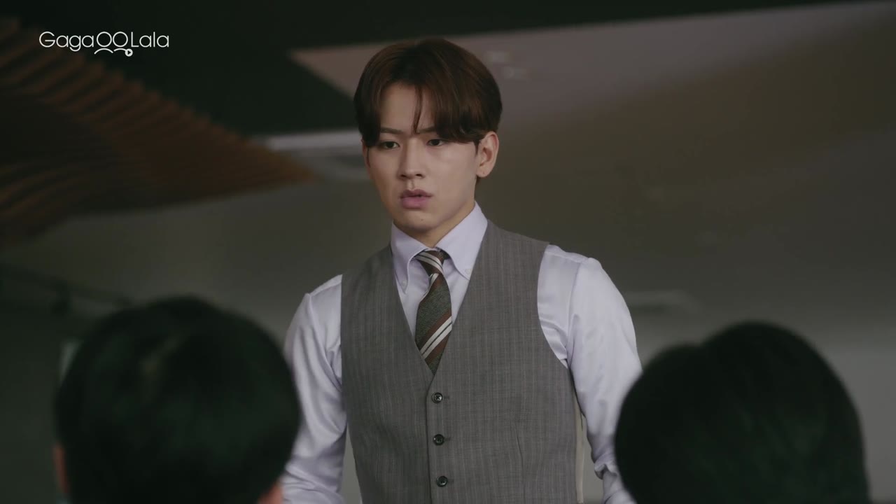 Fake Fact Lips - cảnh 1