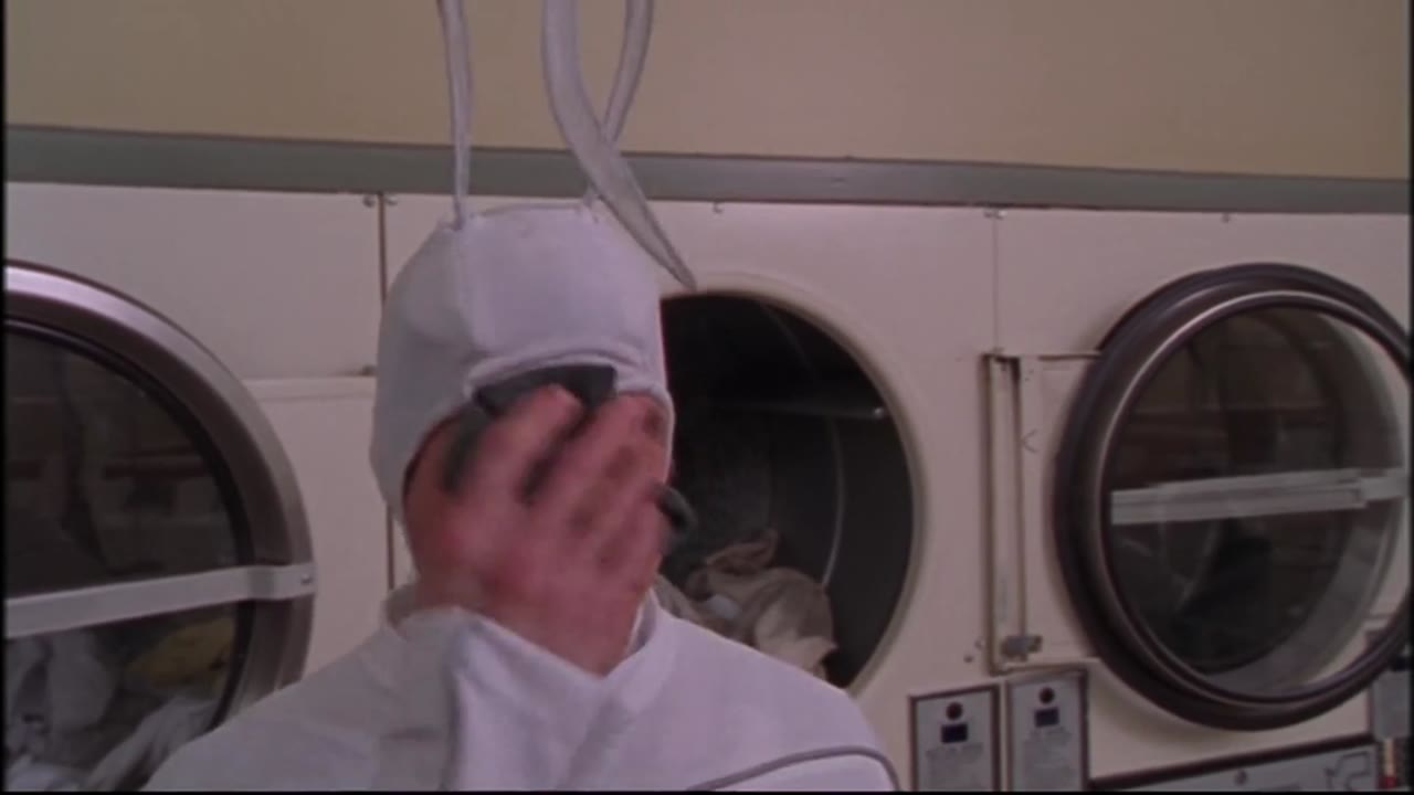 Người Hùng Bọ Xanh (Người Ve Xanh) tập 5 cảnh 3